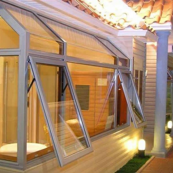 外開上懸窗有哪些優(yōu)點？